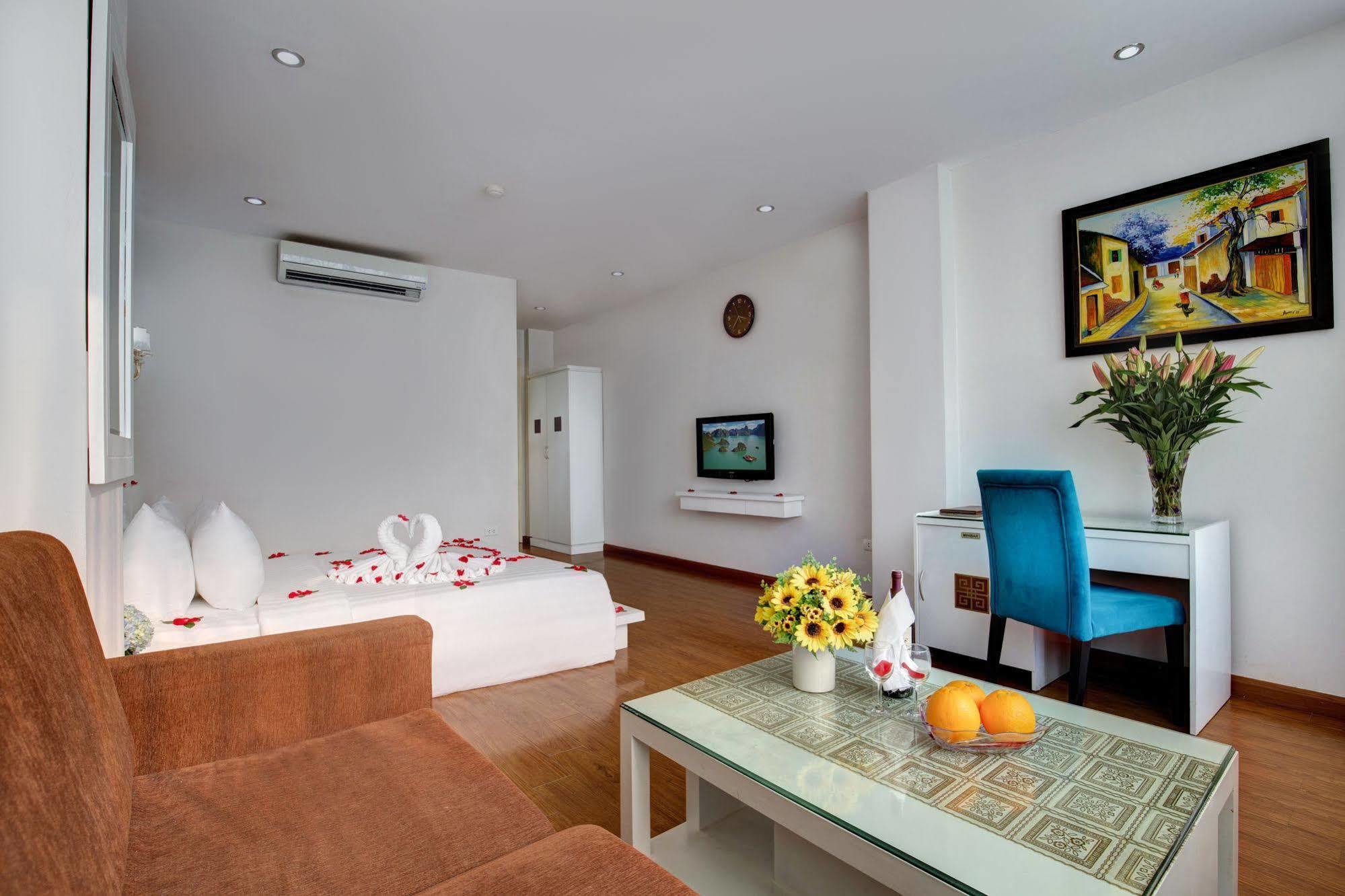 Diamond Legend Hotel Hanoi Exterior photo